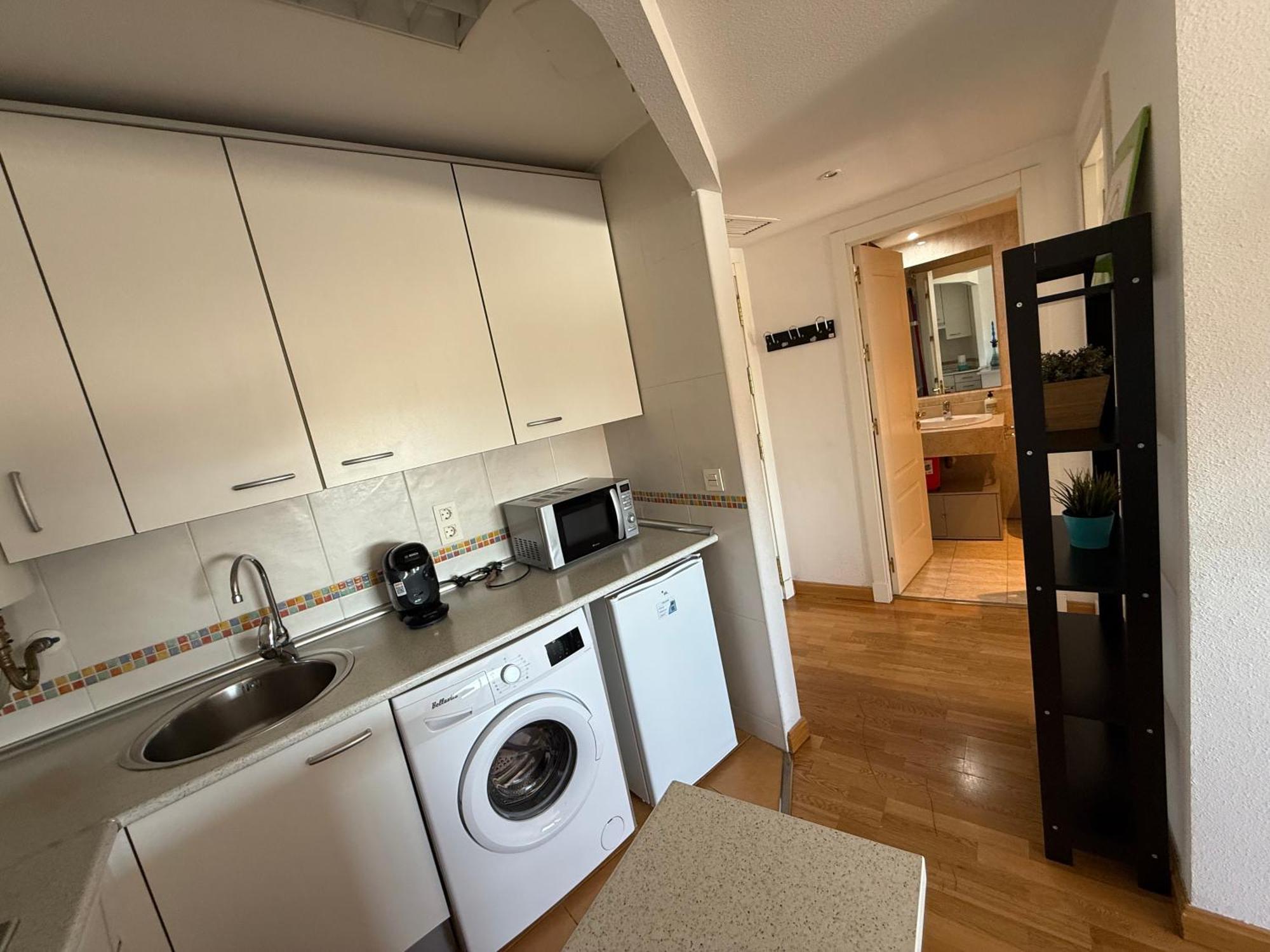 Apartment Calido Con Piscina Y Garaje Madrid